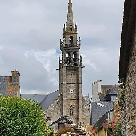 Un De Maison *